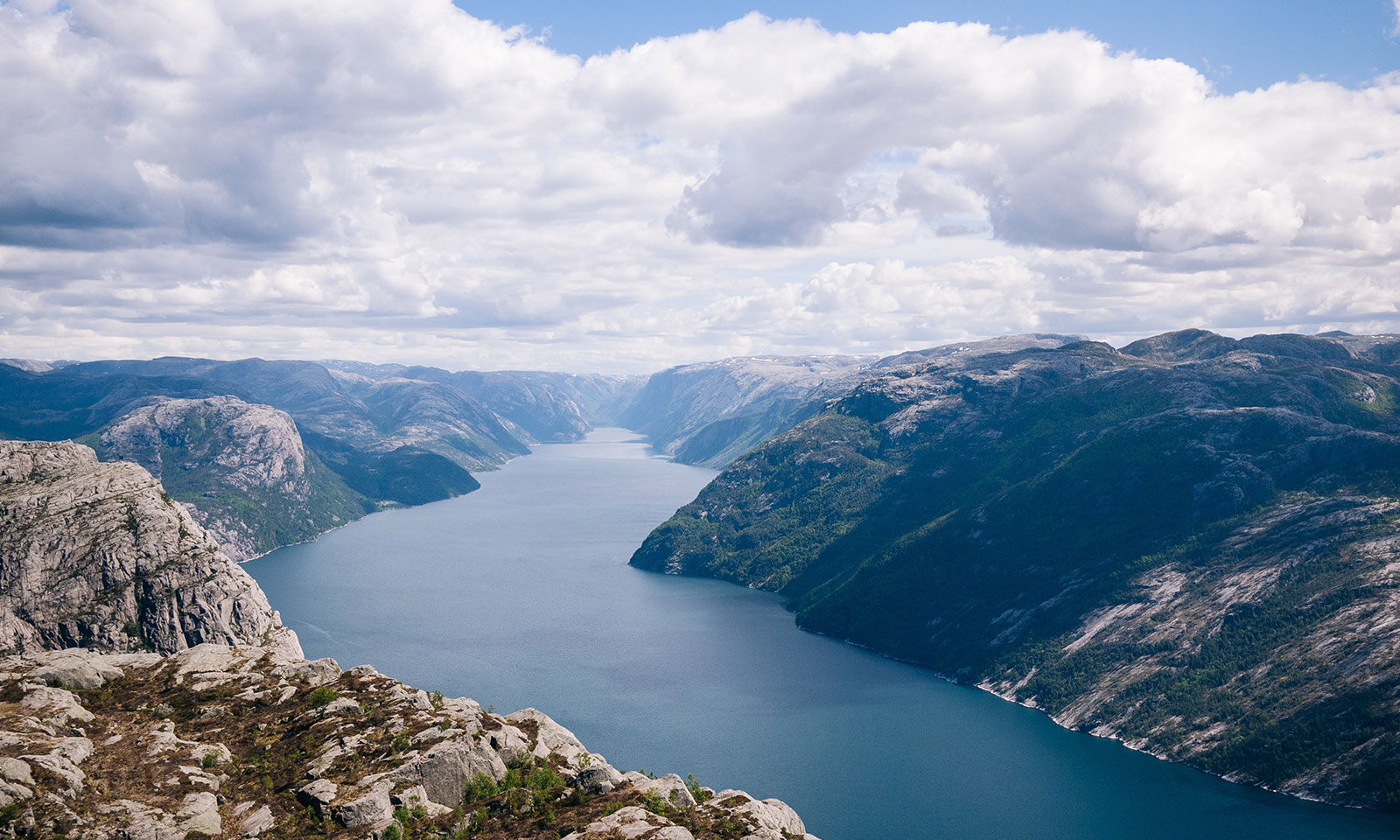なにとぞ Vol 1 このガンプラ不毛の地より愛を込めて